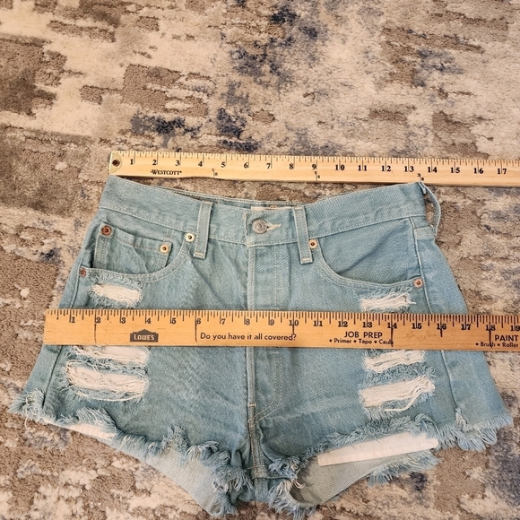 Levi's 501 Cut Off Denin Shorts Button Fly Estimated Size 26 Vintage - Picture 12 of 14
